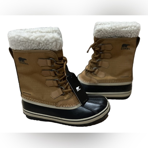 NEW WITH BOX SOREL women’s size 7 - Picture 1 of 5